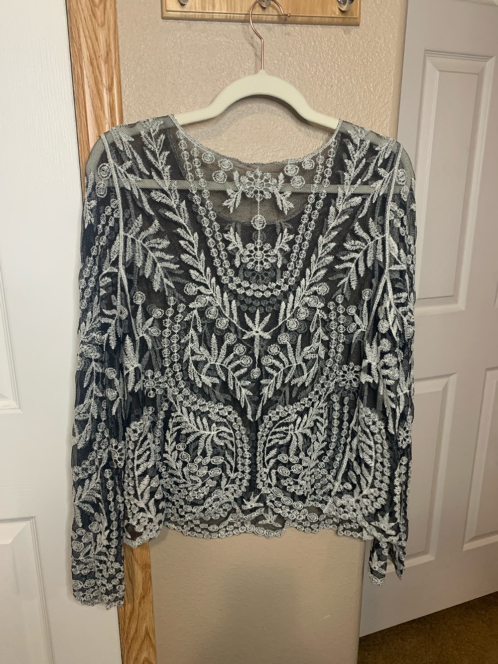 BOHO Sheer Black Blouse with White Floral Embroidery Scoop Neck Scallop Hems - Picture 7 of 7
